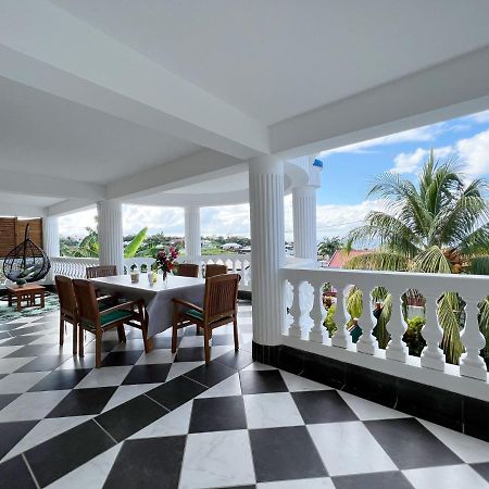Acajou Apartment Сен-Лу Екстериор снимка