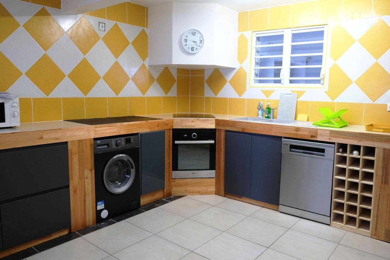 Acajou Apartment Сен-Лу Екстериор снимка