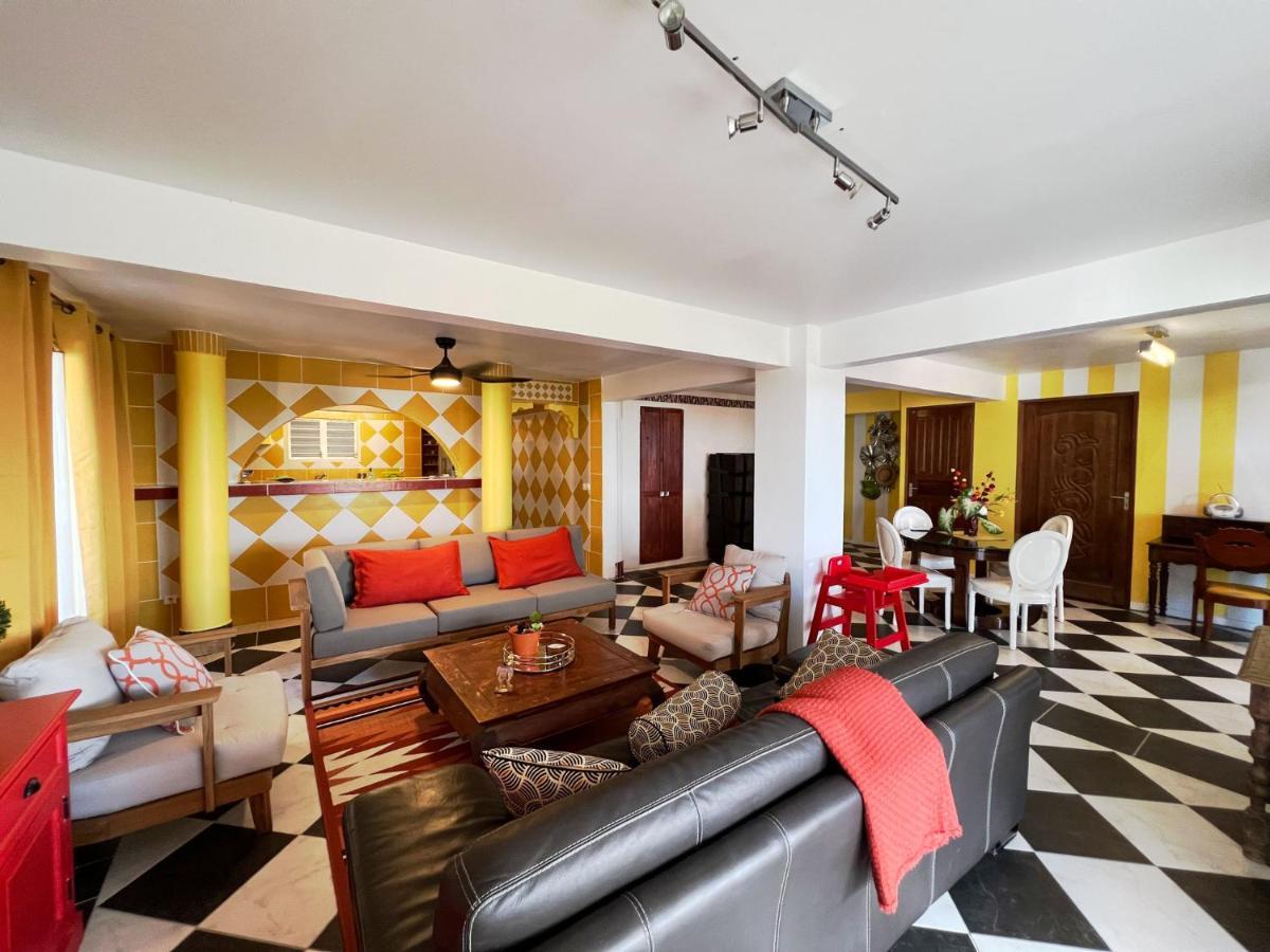 Acajou Apartment Сен-Лу Екстериор снимка